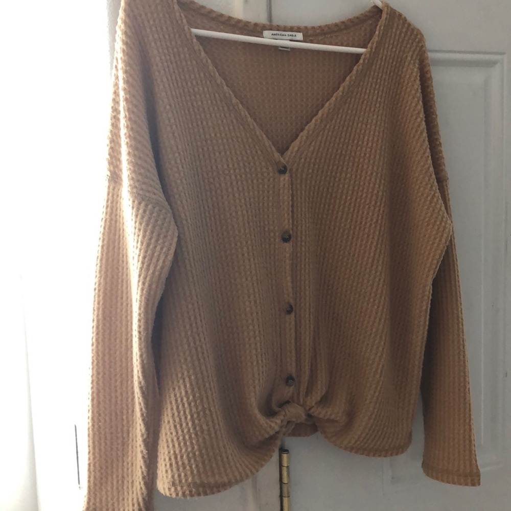 American Eagle long Sleeve